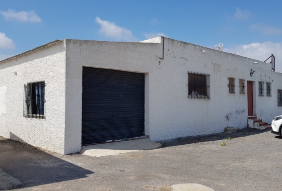 Resale - Country House - Los Montesinos