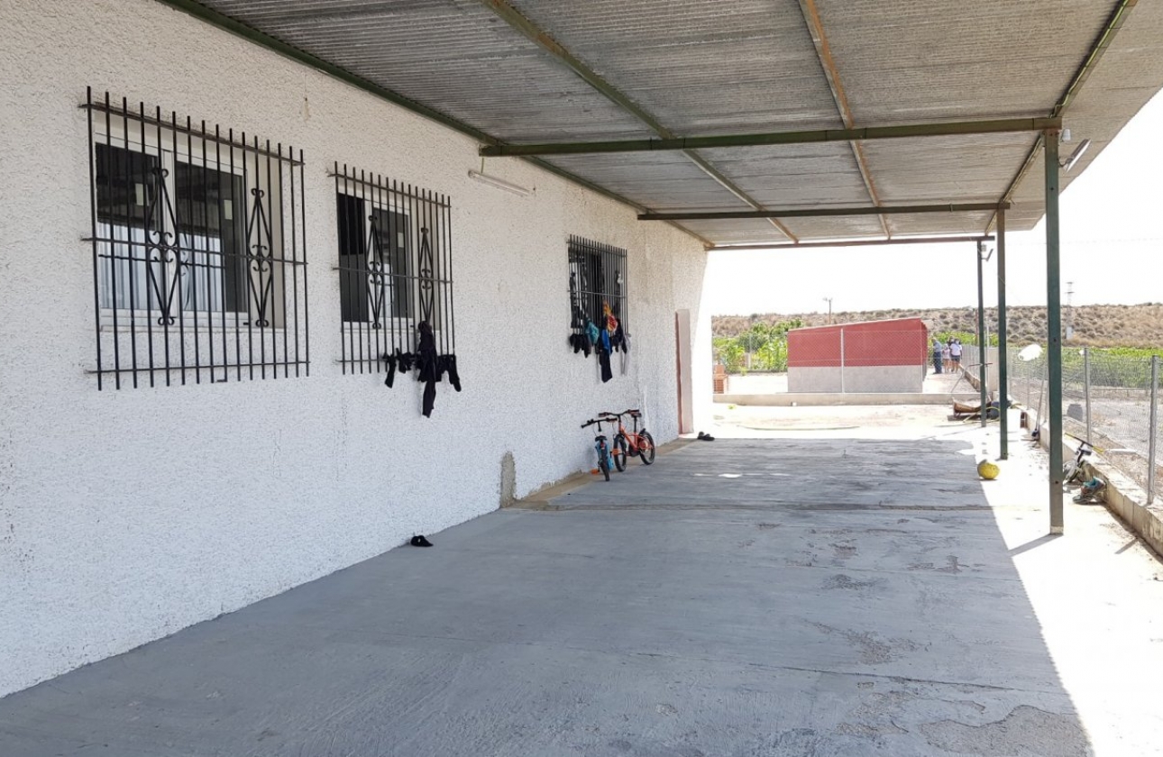 Resale - Country House - Los Montesinos