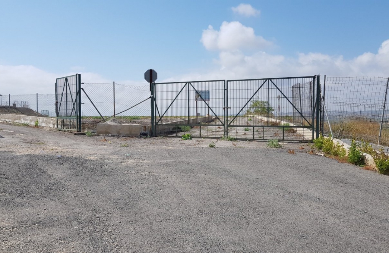 Resale - Country House - Los Montesinos