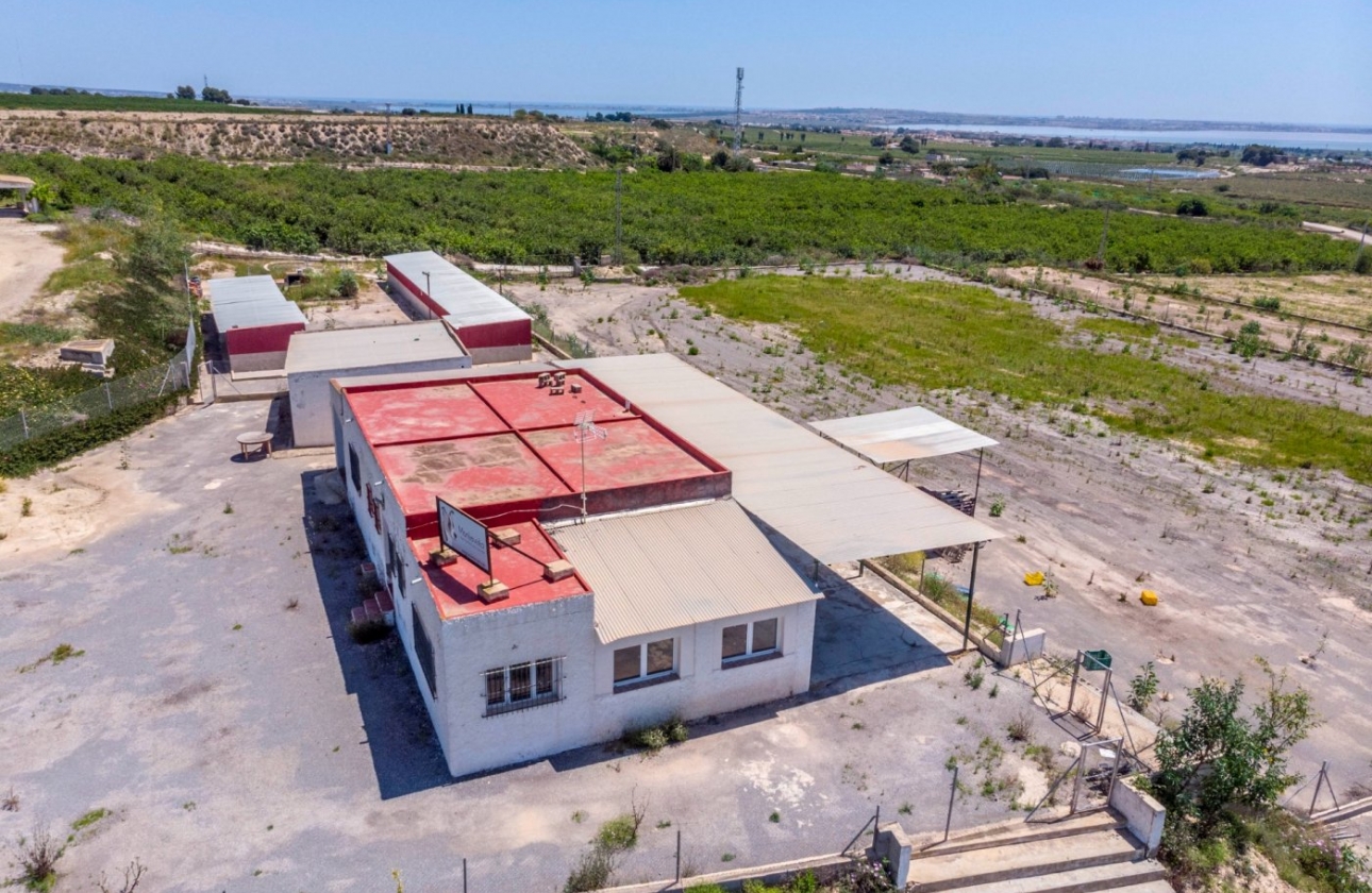 Resale - Country House - Los Montesinos