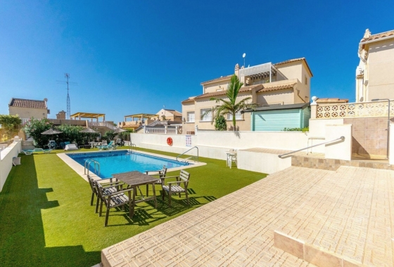 Resale - Bungalow - San Miguel de Salinas - Las Filipinas