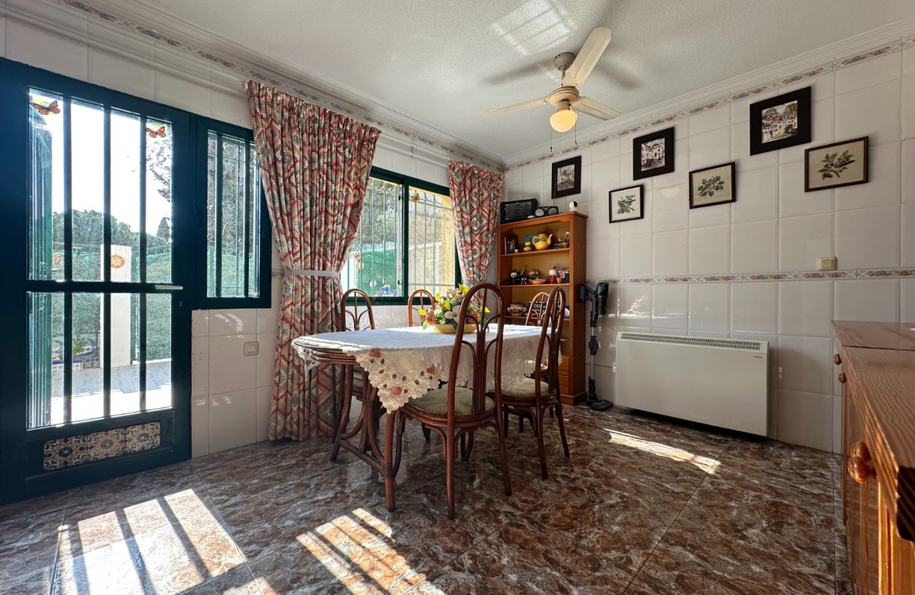 Rynek wtórny - Szeregowiec - Orihuela Costa - La Zenia