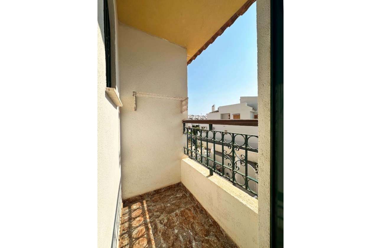 Rynek wtórny - Szeregowiec - Orihuela Costa - La Zenia