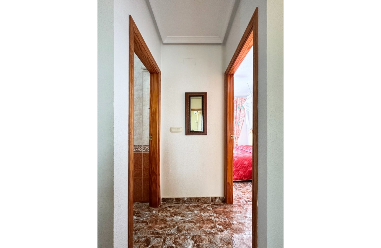 Rynek wtórny - Szeregowiec - Orihuela Costa - La Zenia