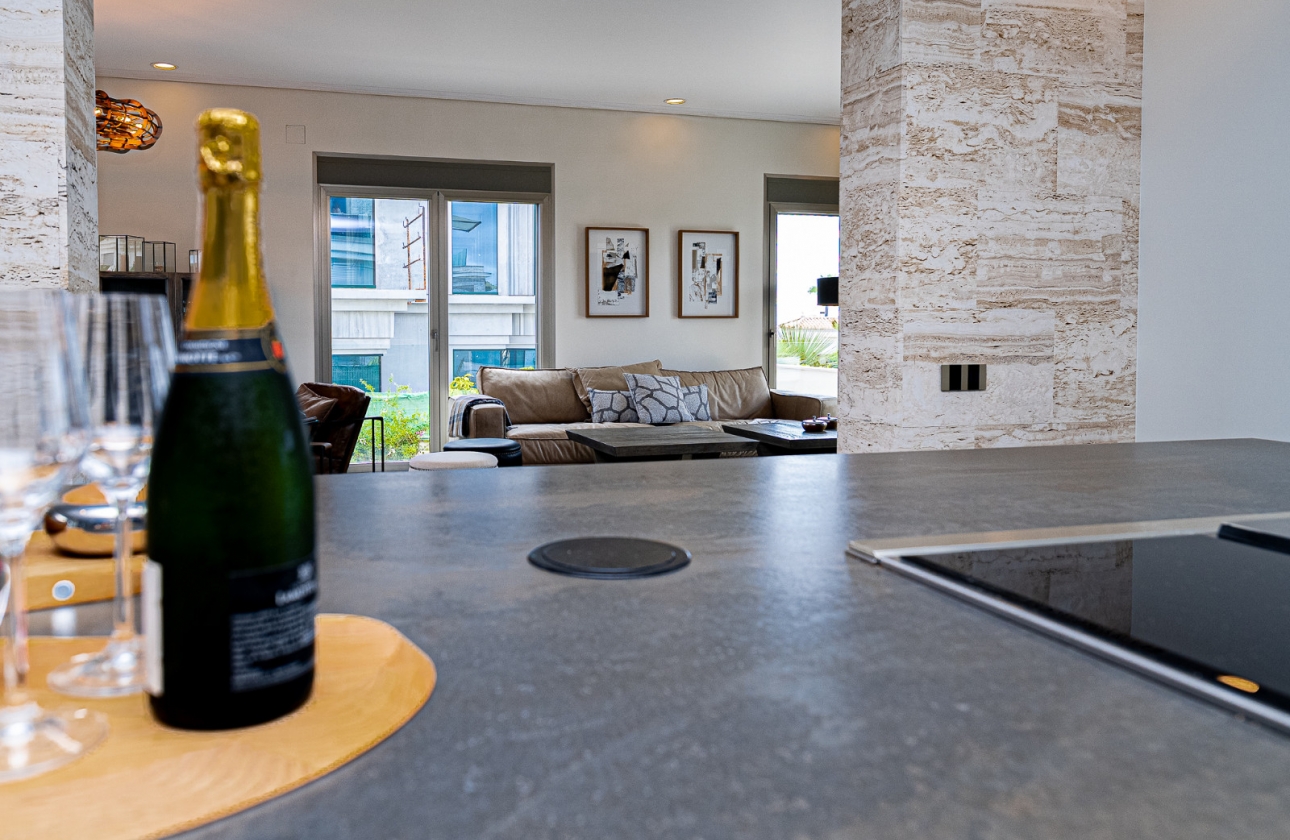 Resale - Villa - La Zenia - Beachside