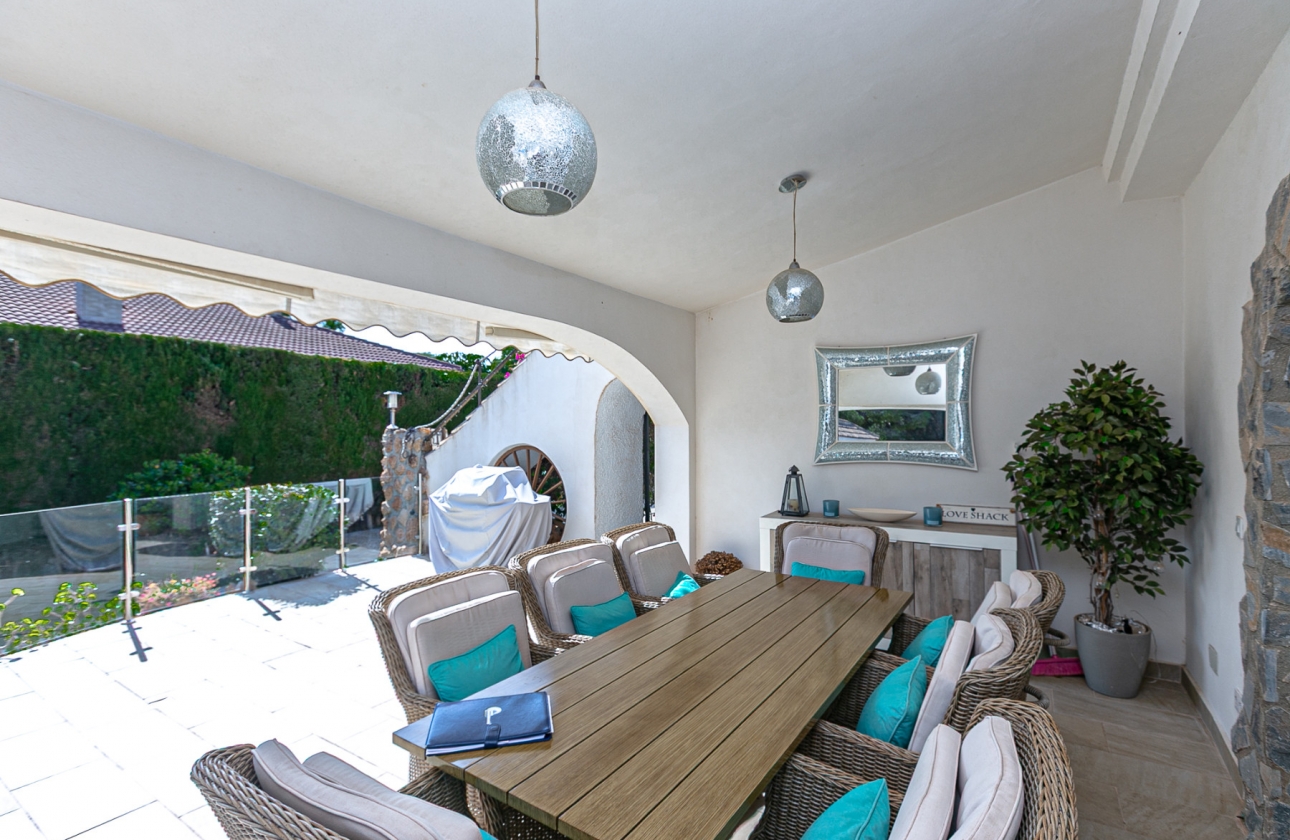 Rynek wtórny - Villa - Orihuela Costa - Lomas de Don Juan