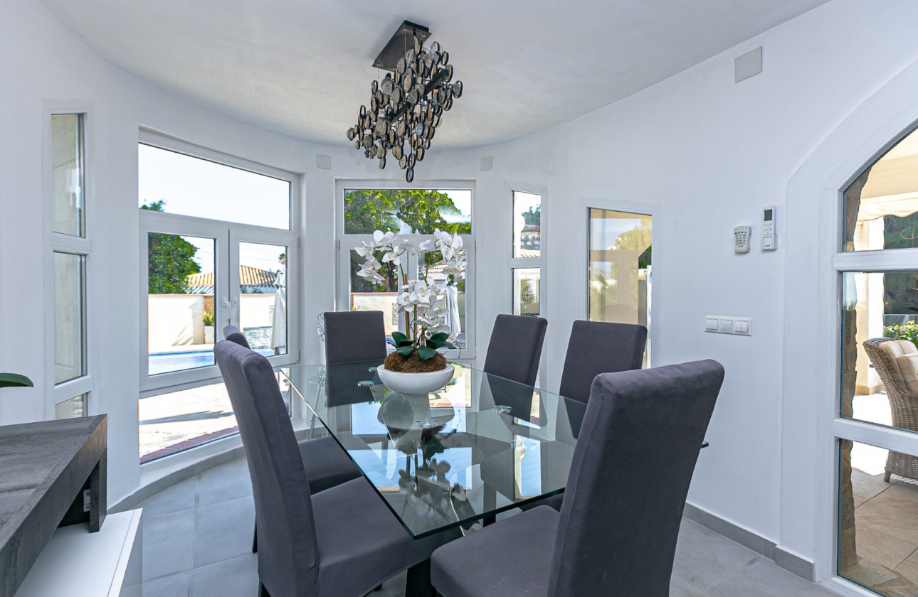 Rynek wtórny - Villa - Orihuela Costa - Lomas de Don Juan