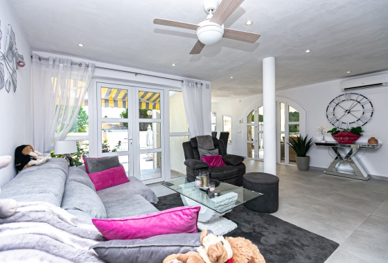 Rynek wtórny - Villa - Orihuela Costa - Lomas de Don Juan