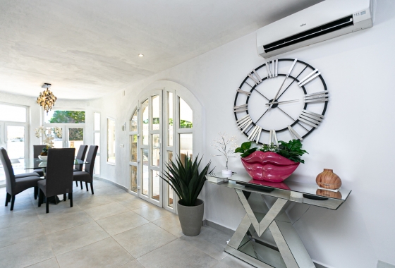 Rynek wtórny - Villa - Orihuela Costa - Lomas de Don Juan