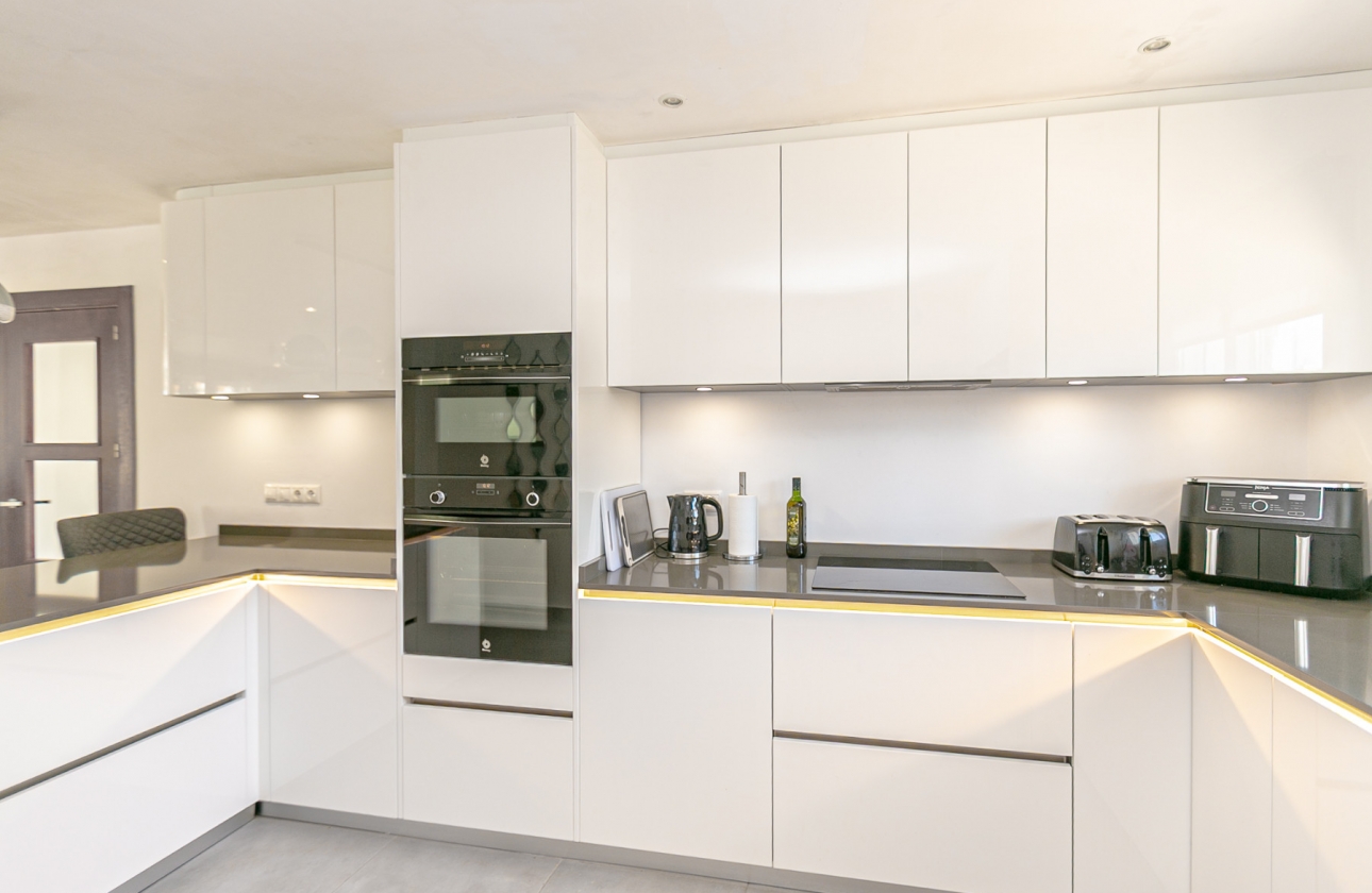 Rynek wtórny - Villa - Orihuela Costa - Lomas de Don Juan