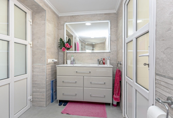 Rynek wtórny - Villa - Orihuela Costa - Lomas de Don Juan