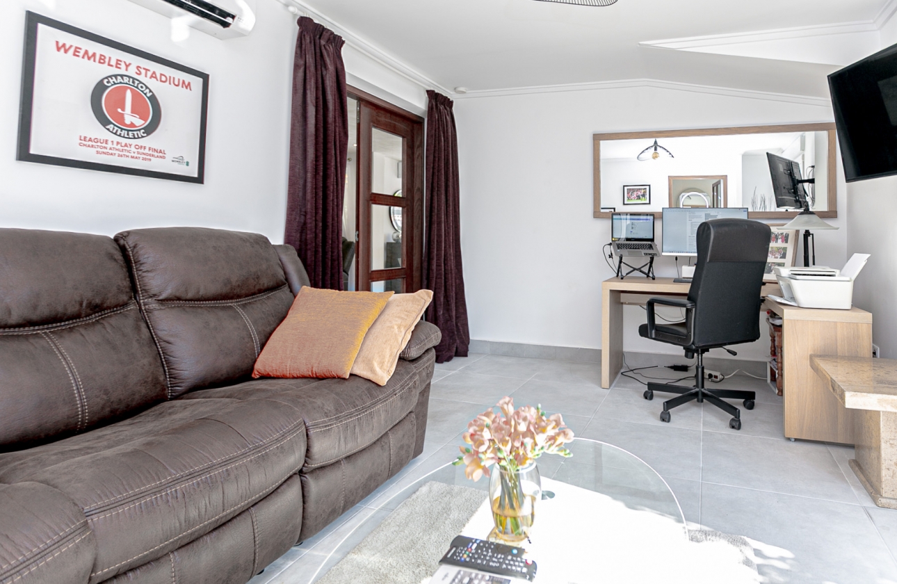 Rynek wtórny - Villa - Orihuela Costa - Lomas de Don Juan