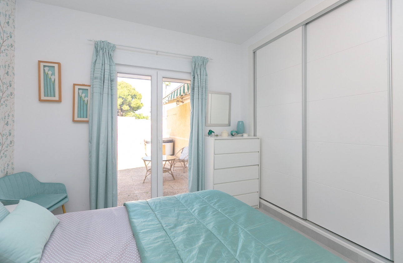 Rynek wtórny - Villa - Orihuela Costa - Lomas de Don Juan