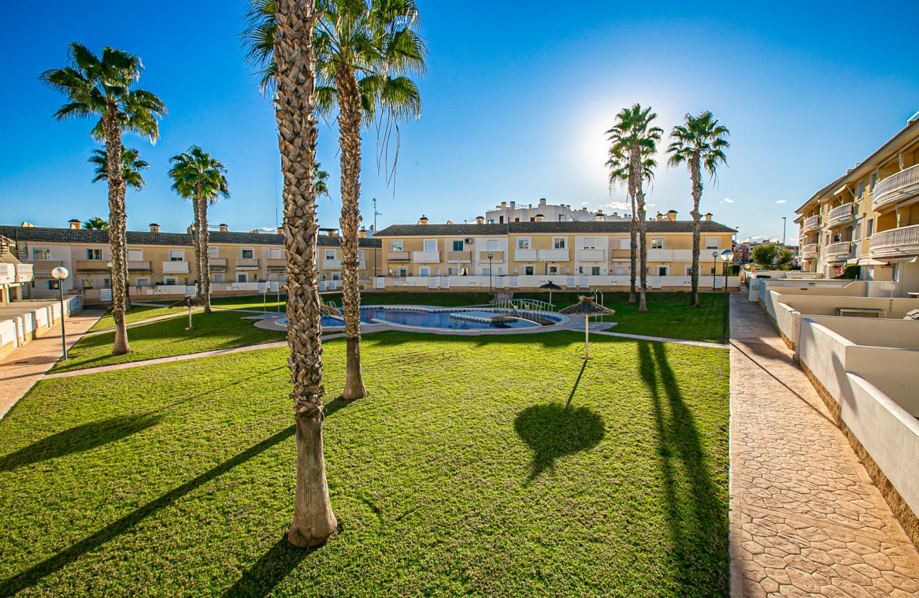 Rynek wtórny - Apartament - Orihuela Costa - Lomas de Cabo Roig