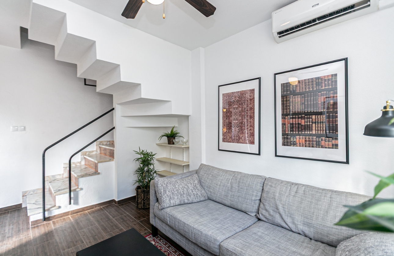 Rynek wtórny - Szeregowiec - Torrevieja - Torretas