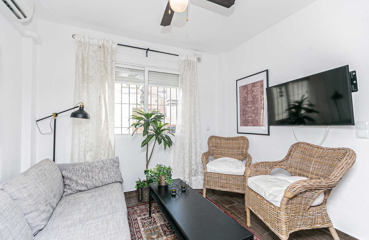 Rynek wtórny - Szeregowiec - Torrevieja - Torretas