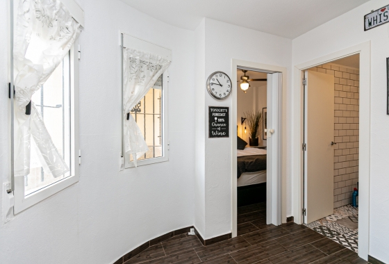 Rynek wtórny - Szeregowiec - Torrevieja - Torretas