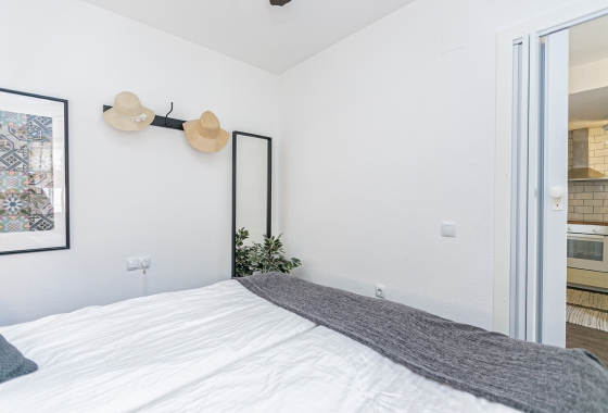 Rynek wtórny - Szeregowiec - Torrevieja - Torretas