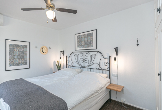 Rynek wtórny - Szeregowiec - Torrevieja - Torretas