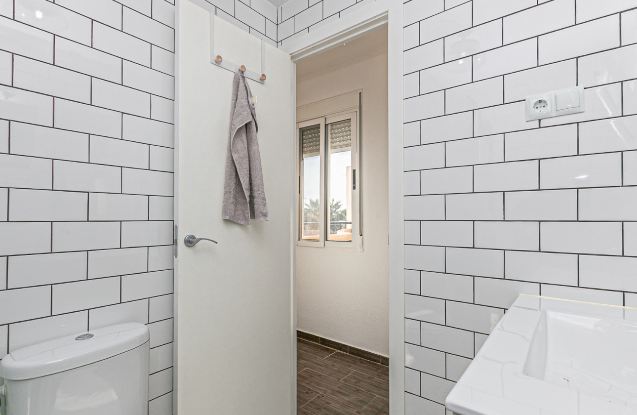 Rynek wtórny - Szeregowiec - Torrevieja - Torretas