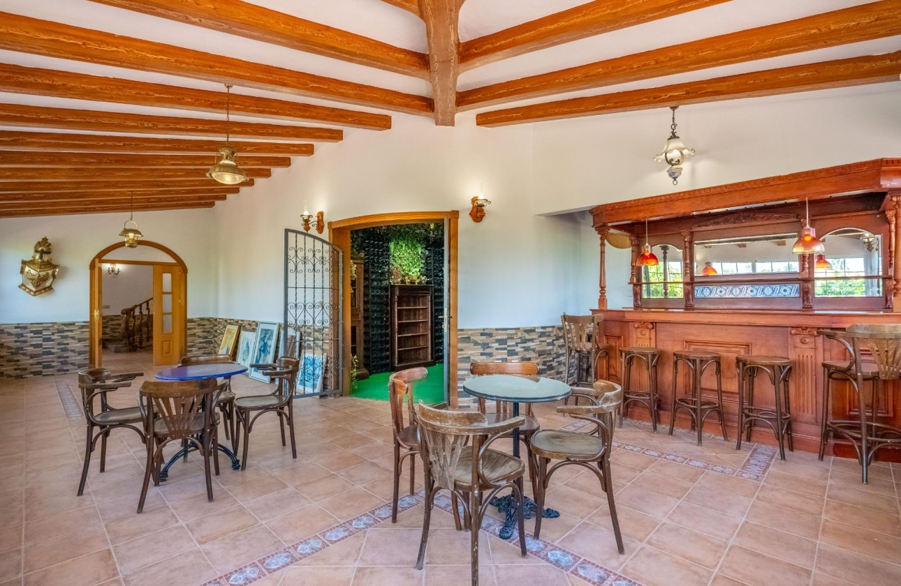 Resale - Villa - Torrevieja - El Chaparral