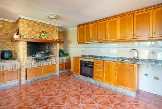 Resale - Villa - Torrevieja - El Chaparral