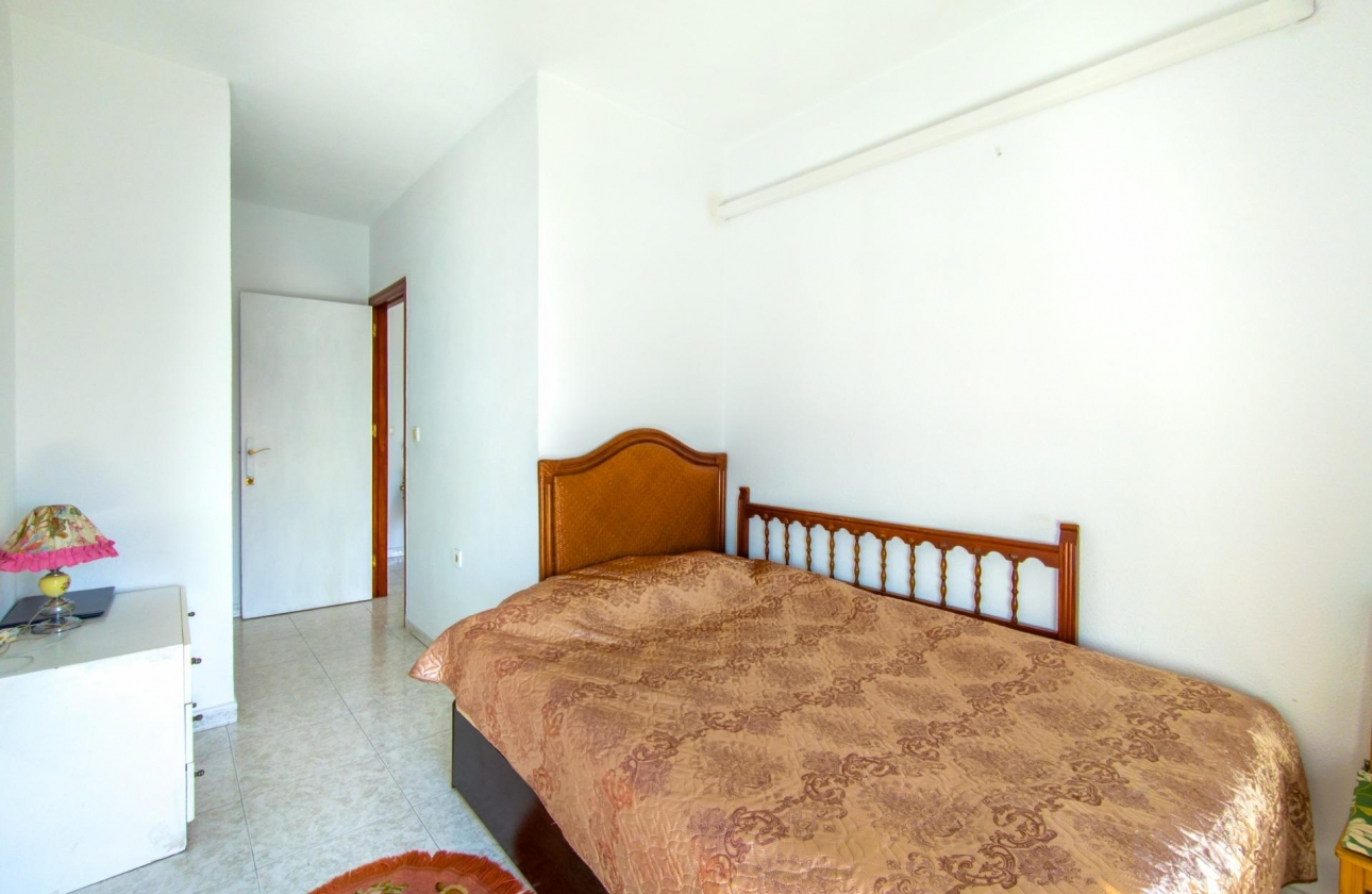 Resale - Apartment - Torrevieja - Estacion de autobuses
