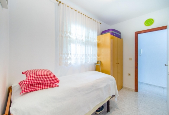 Resale - Apartment - Torrevieja - Estacion de autobuses