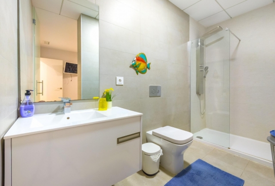 Rynek wtórny - Apartament - Torrevieja - Estacion de autobuses