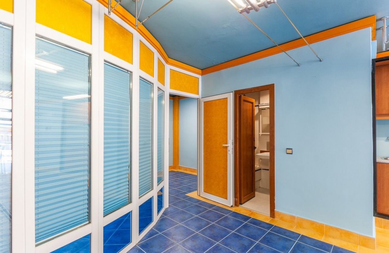 Resale - Commercial Unit - Orihuela Costa - La Regia