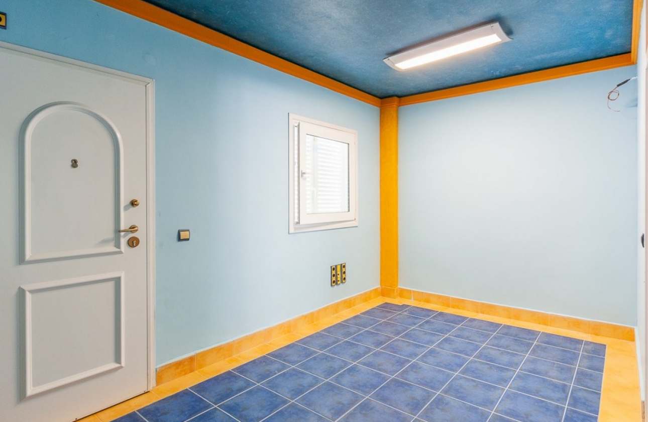 Resale - Commercial Unit - Orihuela Costa - La Regia