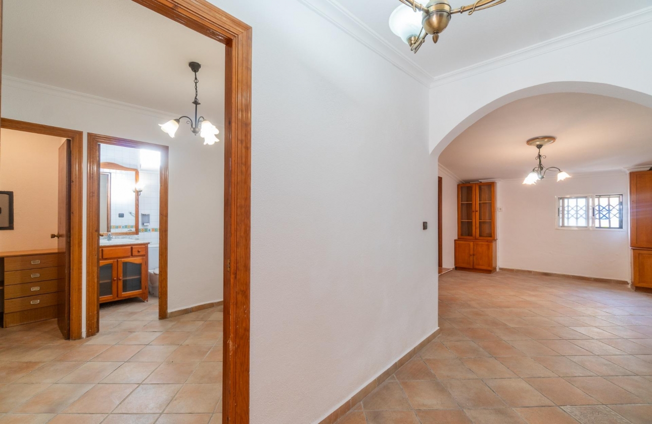 Rynek wtórny - Villa - Torrevieja - Los Altos