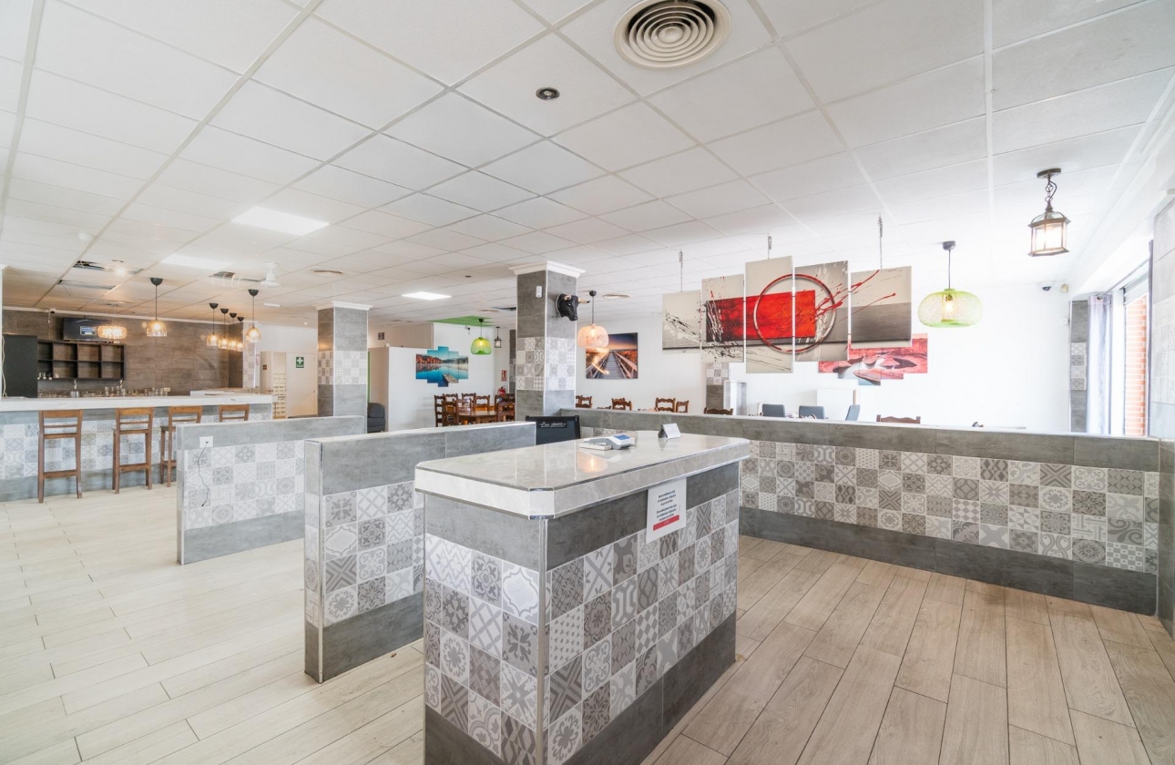 Wynajem długoterminowy - Nieruchomość komercyjna - San Fulgencio - La Marina