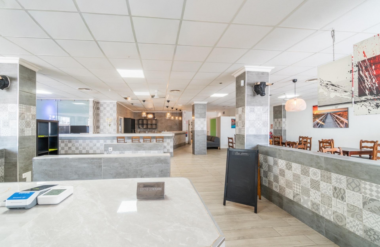 Wynajem długoterminowy - Nieruchomość komercyjna - San Fulgencio - La Marina