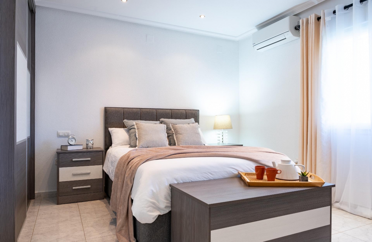 Rynek wtórny - Villa - Orihuela Costa - Playa Flamenca