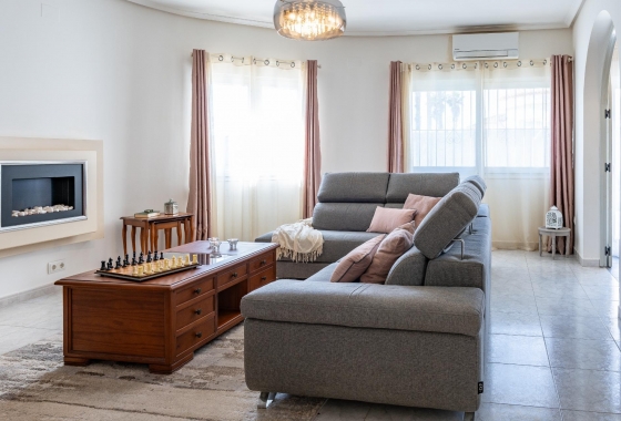 Rynek wtórny - Villa - Orihuela Costa - Playa Flamenca