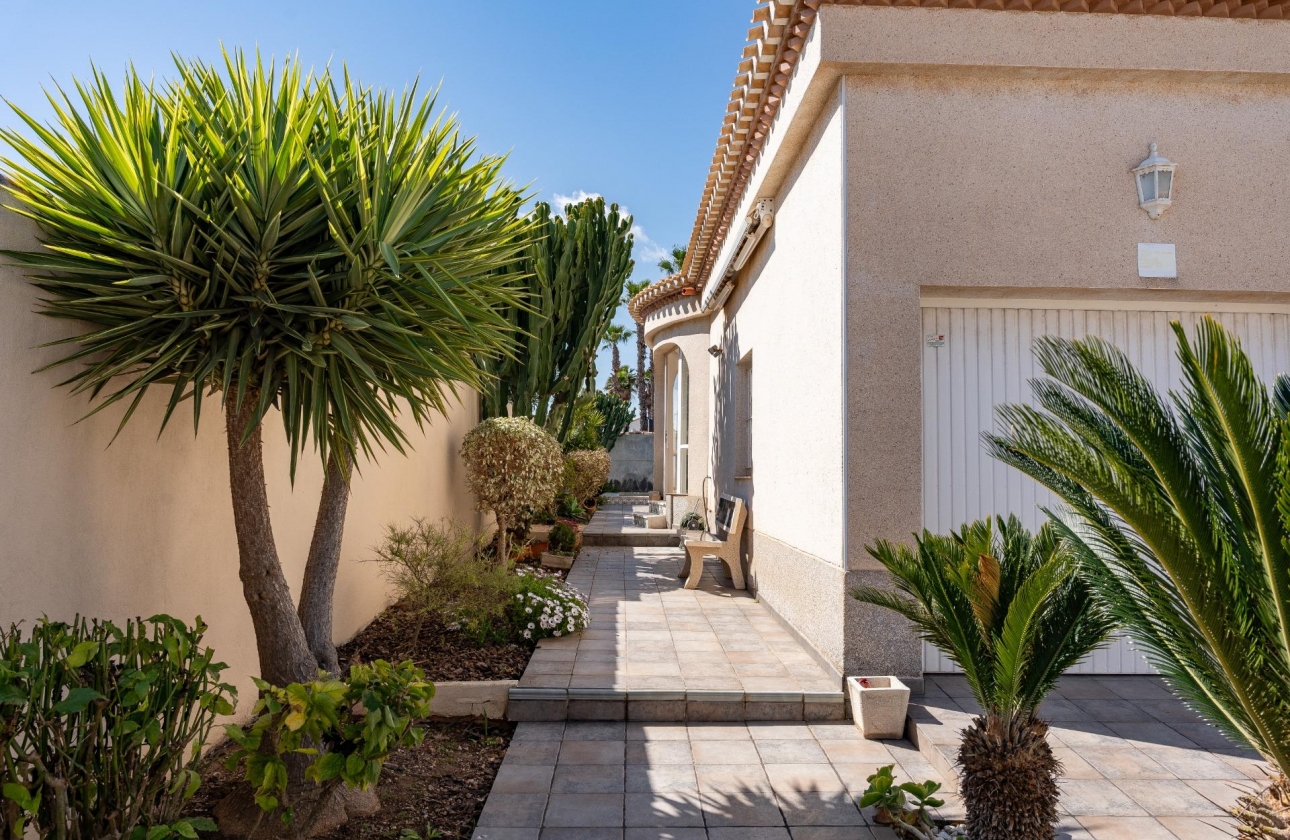 Rynek wtórny - Villa - Orihuela Costa - Playa Flamenca