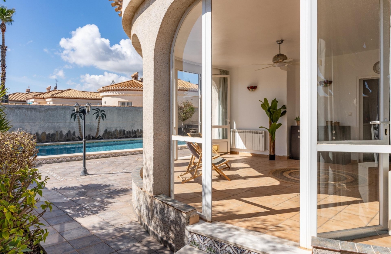 Rynek wtórny - Villa - Orihuela Costa - Playa Flamenca