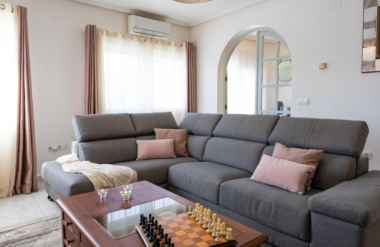 Rynek wtórny - Villa - Orihuela Costa - Playa Flamenca