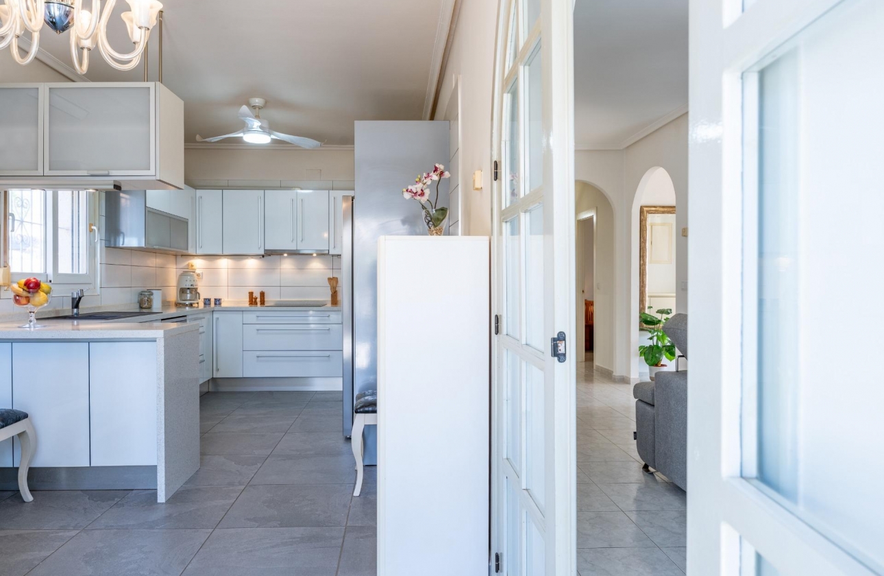 Rynek wtórny - Villa - Orihuela Costa - Playa Flamenca