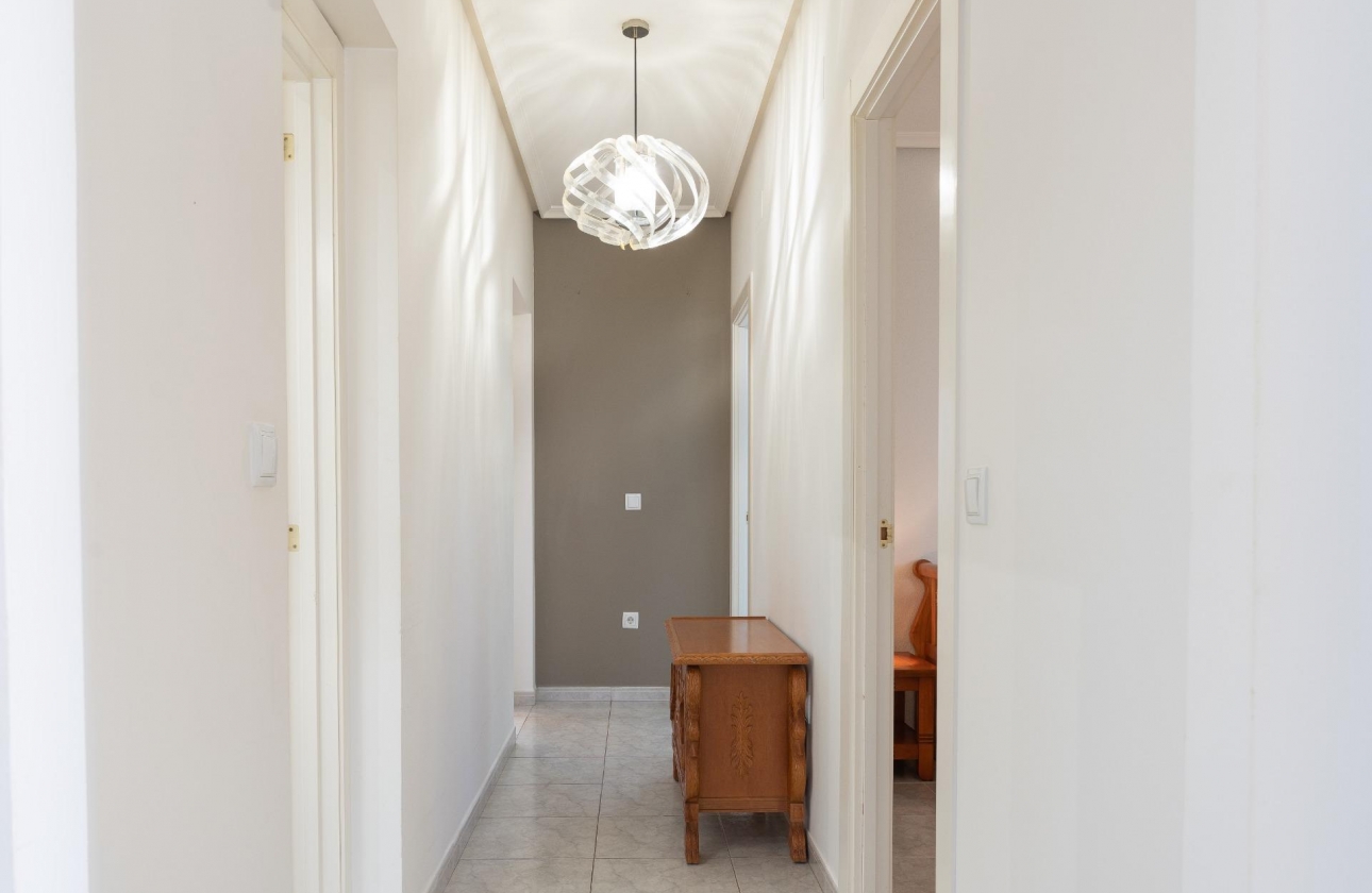 Rynek wtórny - Villa - Orihuela Costa - Playa Flamenca