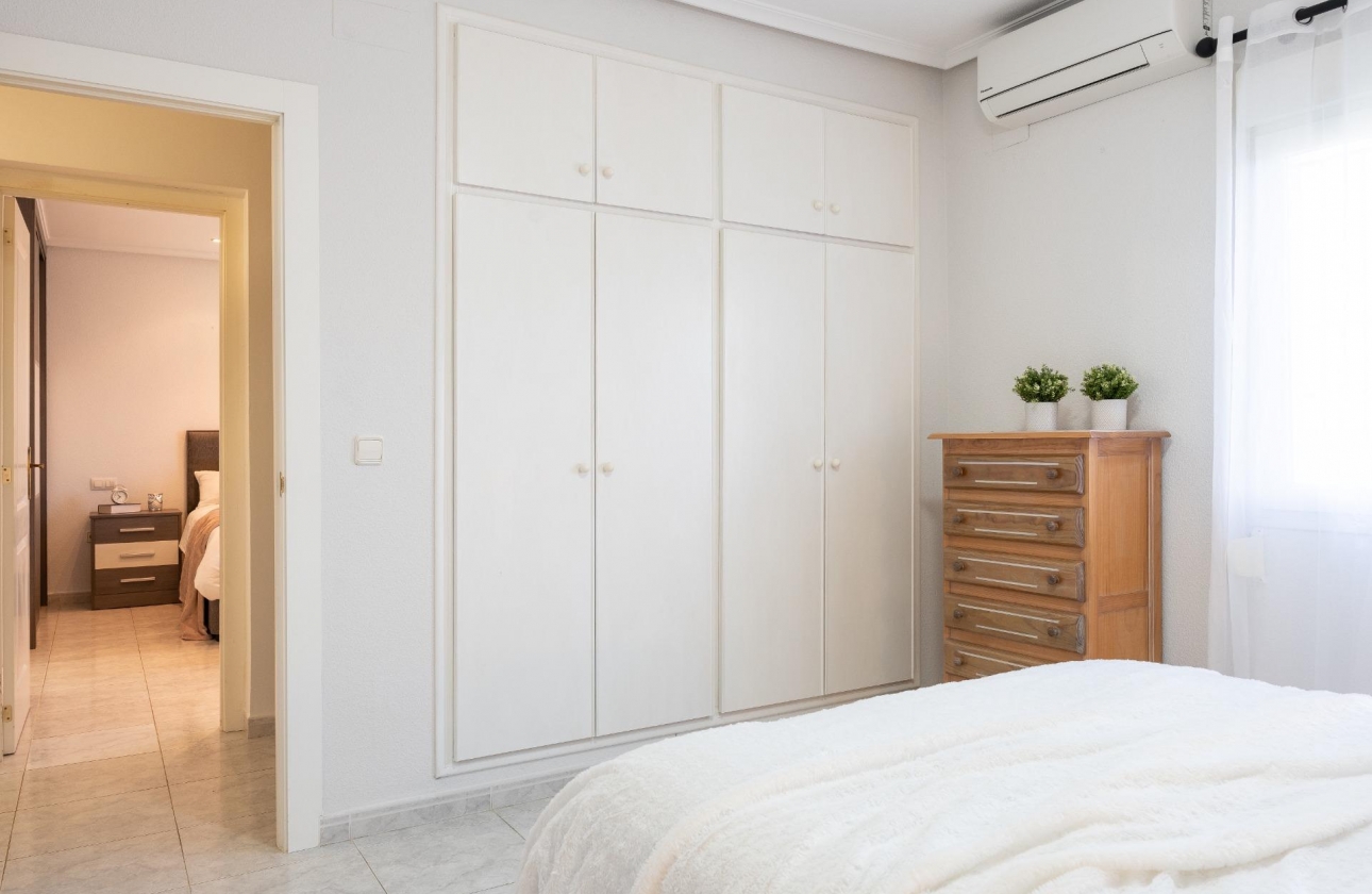 Rynek wtórny - Villa - Orihuela Costa - Playa Flamenca