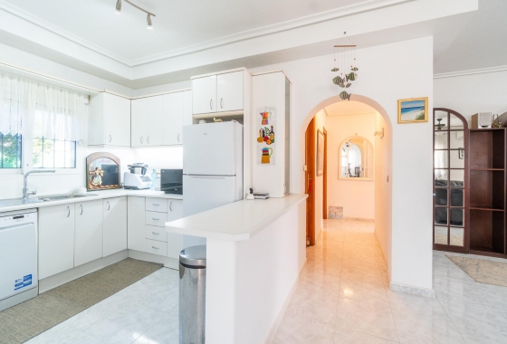 Rynek wtórny - Villa - Orihuela Costa - La Zenia