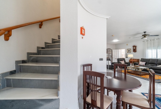 Rynek wtórny - Villa - Orihuela Costa - La Zenia