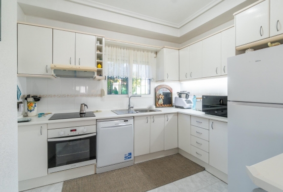 Rynek wtórny - Villa - Orihuela Costa - La Zenia