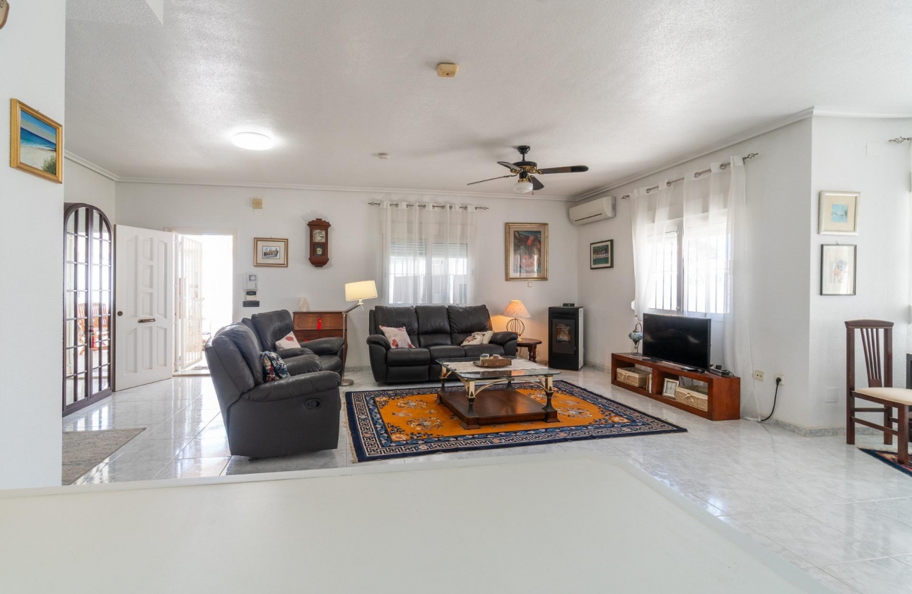 Rynek wtórny - Villa - Orihuela Costa - La Zenia