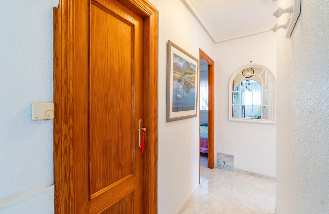 Rynek wtórny - Villa - Orihuela Costa - La Zenia