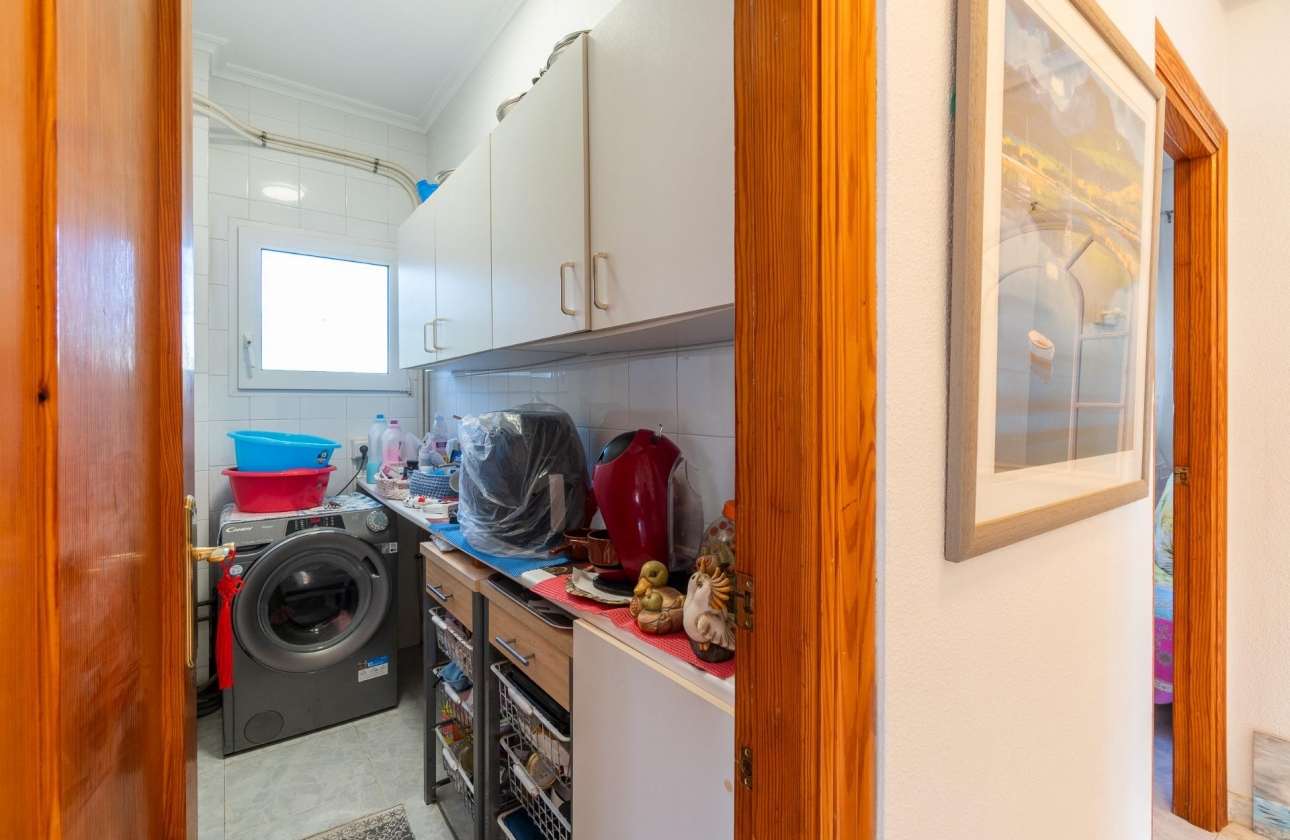 Rynek wtórny - Villa - Orihuela Costa - La Zenia