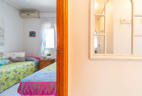 Rynek wtórny - Villa - Orihuela Costa - La Zenia