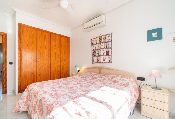 Rynek wtórny - Villa - Orihuela Costa - La Zenia